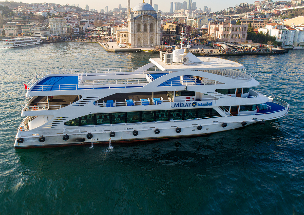 Lunch Cruise along the Bosphorus